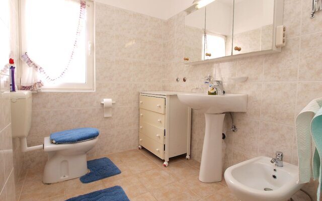 Apartment Neven 810