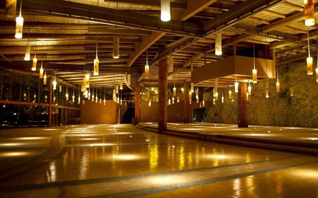 El Santuario Resort & Spa