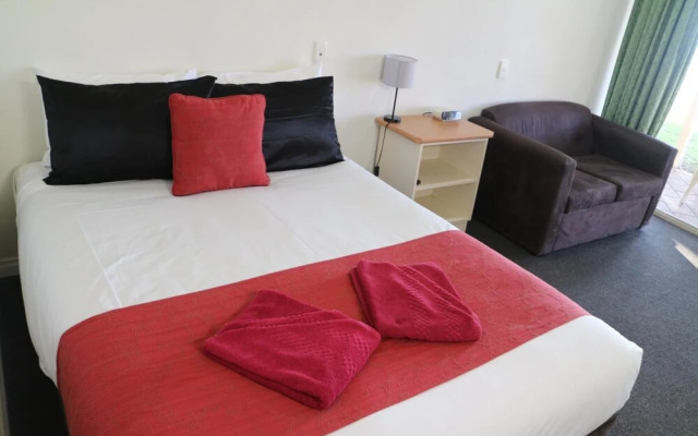 Barmera Lake Resort Motel