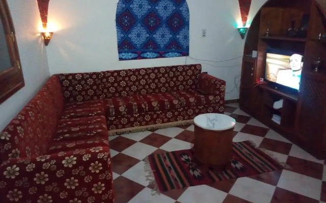 Shahhat House