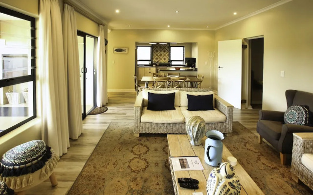 107 Ellefsen Golf Suites