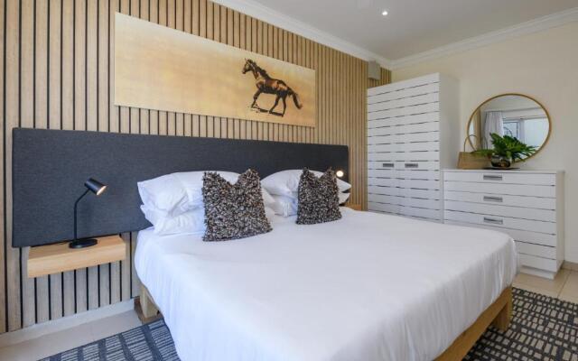 11 on Fairway Beach Villa