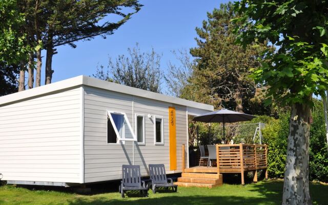 Camping Le Raguenes Plage