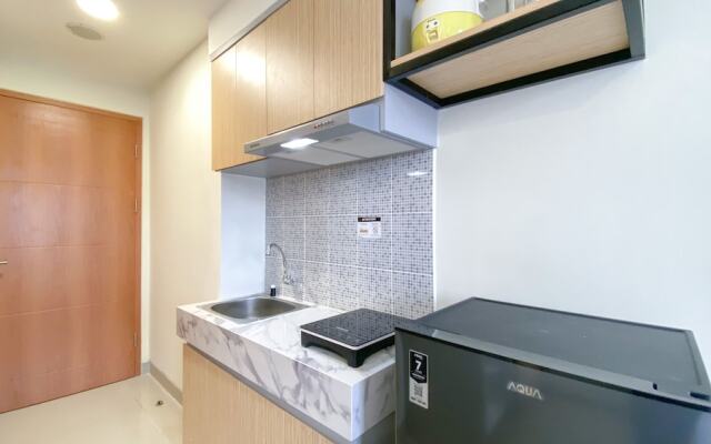 Minimalist And Nice Studio Apartment At Evenciio Margonda