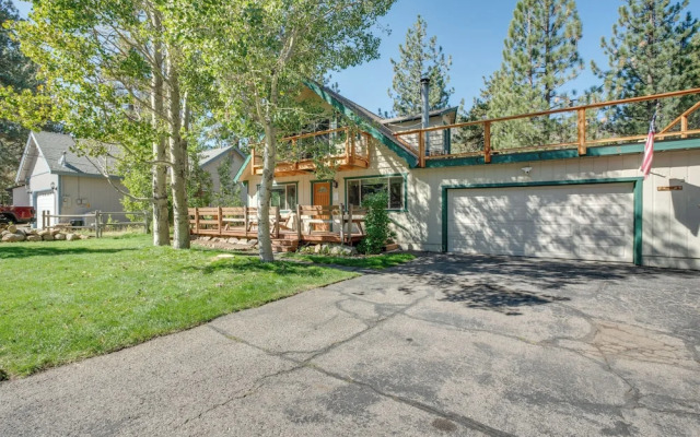 10 Mi to Lake Tahoe Beaches: Home w/ Pool Table