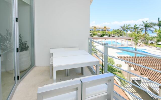 Magia by Riviera Rentals