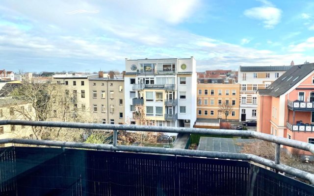 Eigenes Apartment im Herzen der Stadt mit Balkon und WLAN II