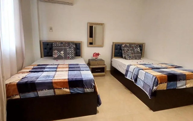 فيلا لاسيرينا ريزورت السخنه صف اول بحر 600مm11