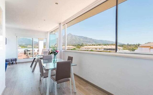 Puerto Banus Ático de 4 Habitaciones