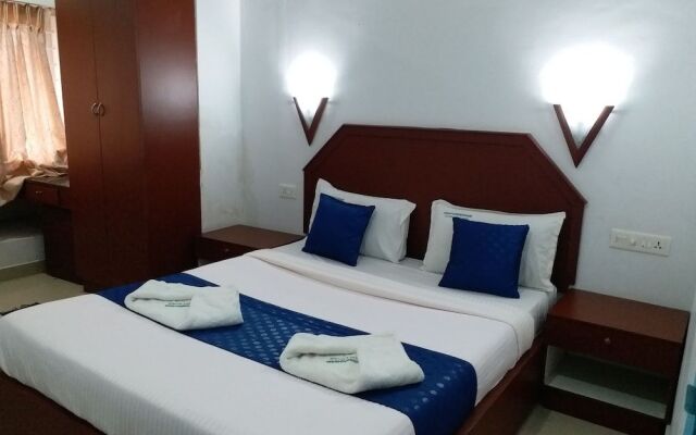 Annapoorneshwari Tourist Home