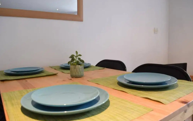 1 Bedroom Camden Apartment With Patio