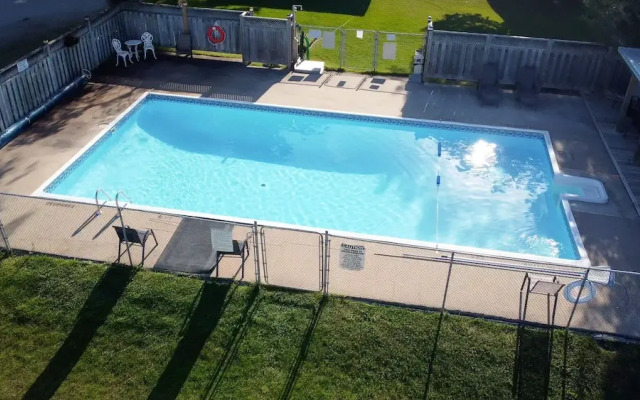 Sunnylea Resort