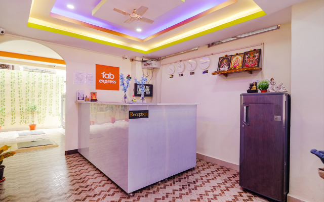 Fabexpress Broholic Suites