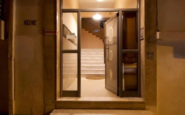 Eros - Luxurious Apartment