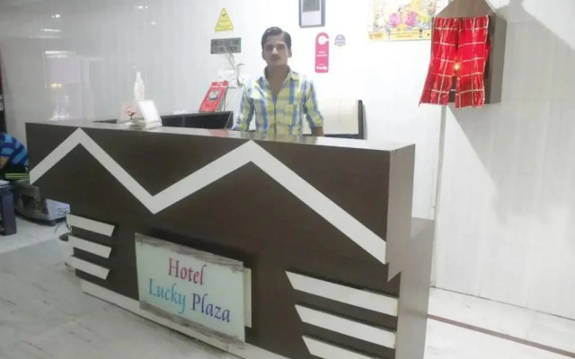 Hotel Lucky Plaza