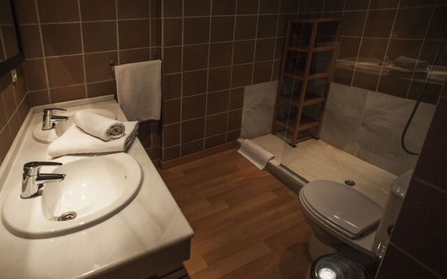 Apartamentos Turísticos BOABDIL