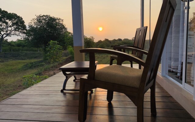 thihawa eco huts yala