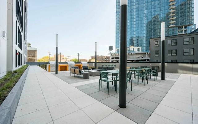 The Ultimate Lincoln Park Group Getaway