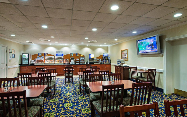 Holiday Inn Express Philadelphia NE - Langhorne by IHG