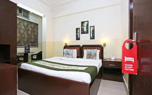 OYO 9628 Hotel Fort