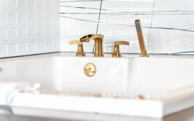 Aspire Inn Studios & Spas
