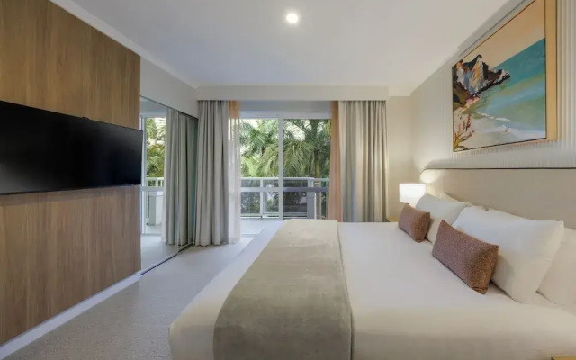 Coral Coast Apartments Palm Cove AVC