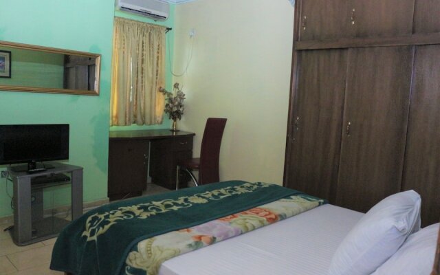 Chisam Suites