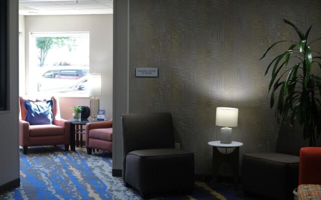 Best Western Plus Portland Airport Hotel & Suites