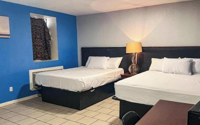 Studio 6 Suites – Albany, GA