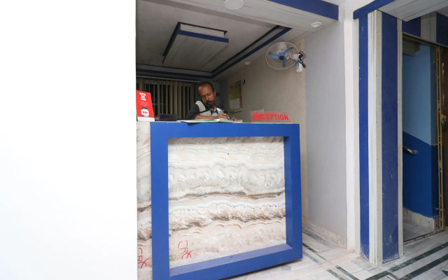 Oyo Flagship 1865 Hotel Trivedi International