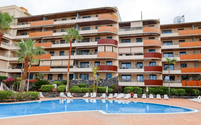 Balcon Los Gigantes B09 Free Wifi