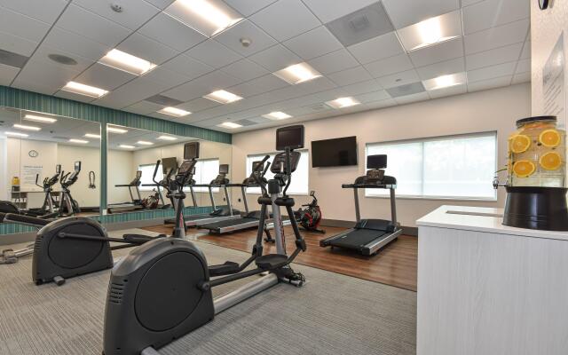 Holiday Inn Express & Suites Charlotte - Ballantyne by IHG