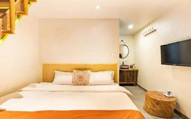 Beijing Yanqi Courtyard