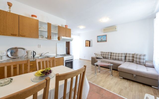 Apartments Aida