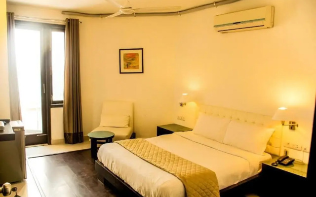 Hotel IP Swarn Near Anand Vihar Vaishali