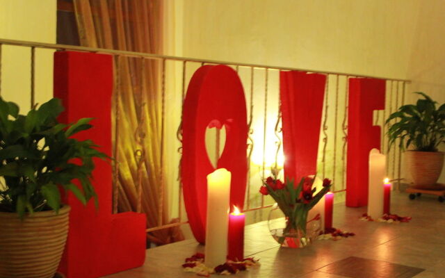 Seasons SPA Boutique Hotel