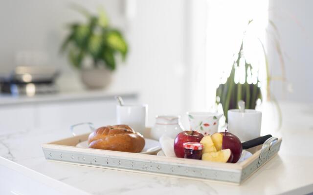 Home2Book Design Asian Sabina, Heated Pool & View