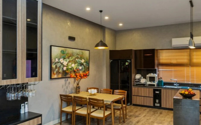 Sol Villa 4BR near Han River