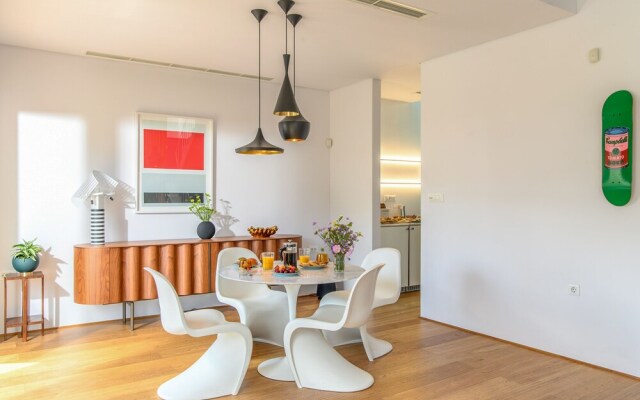 Premier Artful City Loft with Terrace