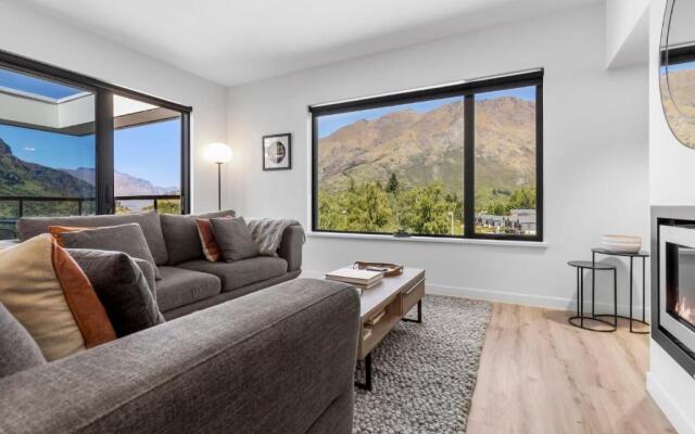 Riverview Penthouse - Apartment 19