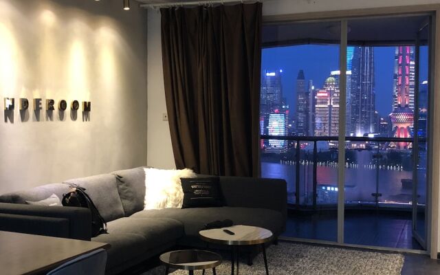 Wonderoom Design Apartment on the Bund