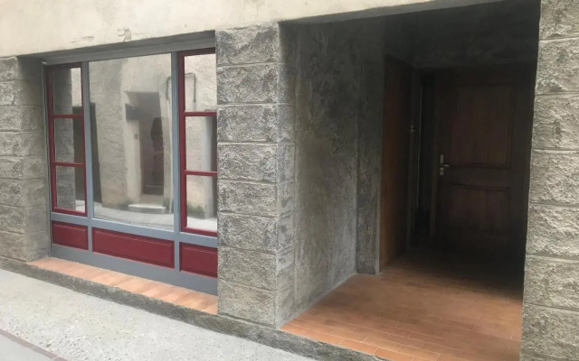 Studio Centre ville Castellane