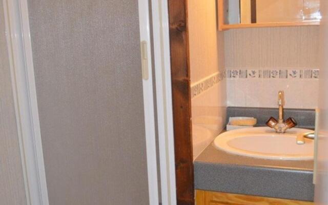 Appartement Esquièze-Sère, 4 pièces, 7 personnes - FR-1-402-73