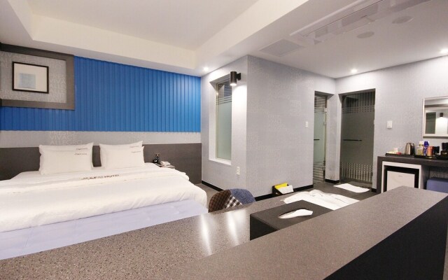 Ulsan Some Hotel