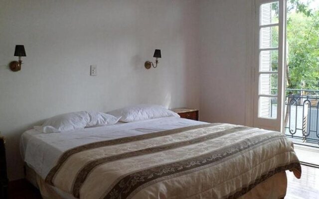 515 St. Patrick Guesthouse Hotel