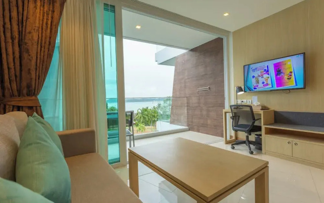 Sea View Beach Dinning Beach Front c113