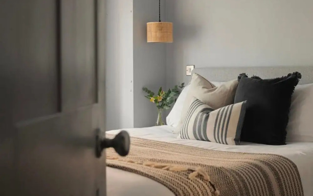 St Catherine s Hospital - Superior Apartment