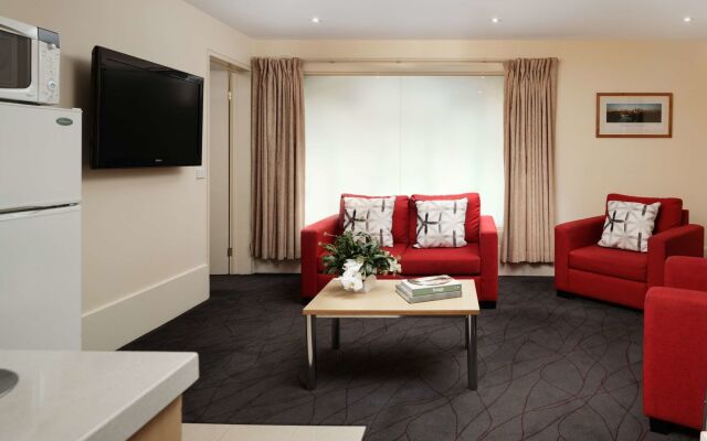 The Victoria Hotel Melbourne