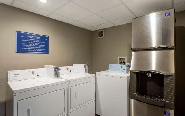 Best Western Plus Bowling Green