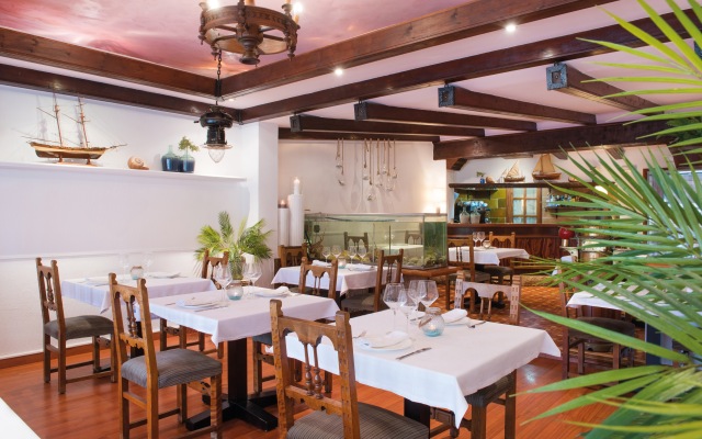 Llaut Boutique Hotel